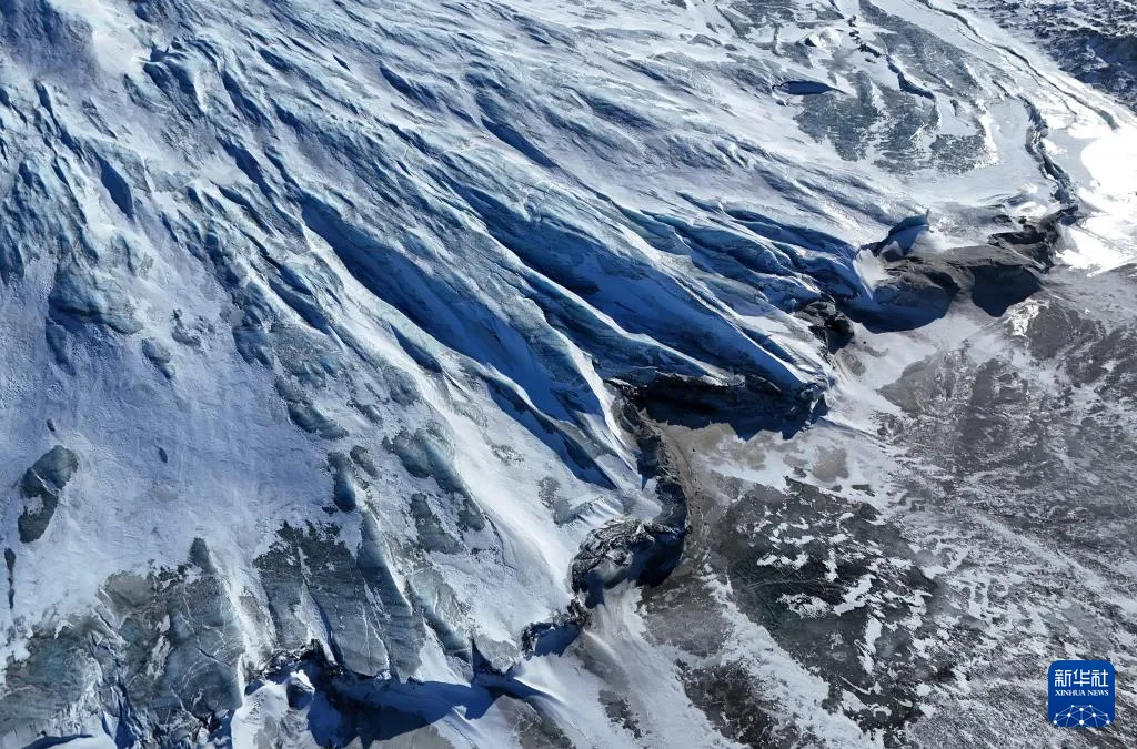 1764570996302896.png 24f92493d7520a8b5021f0fafbaa4ae9.png